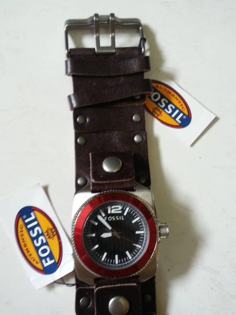 Fossil WB1042 watch, Men's Fashion 
