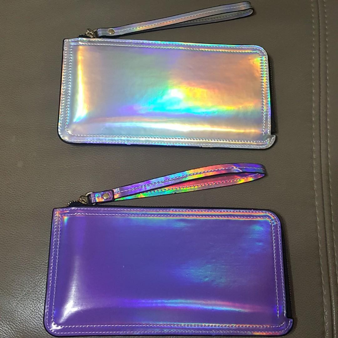 Michael kors holographic wallet 2025