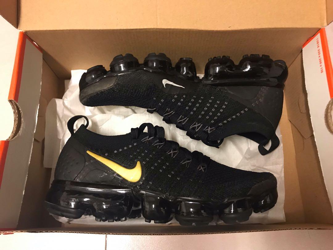 Womens black vapormax flyknit 2 discount