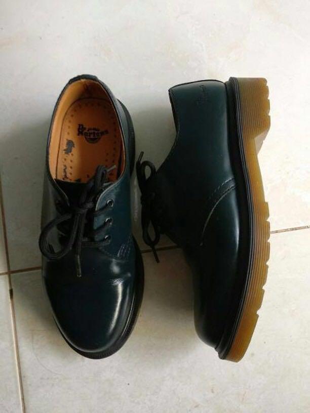 dr martens 1461 navy blue