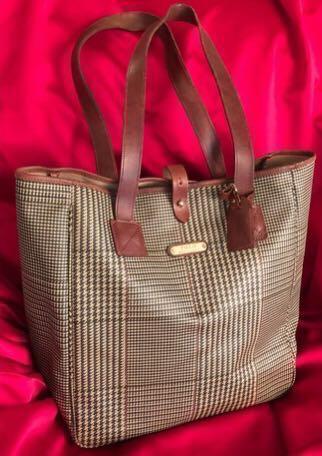 Polo Ralph Lauren Houndstooth Plaid Leather Tote Bag, Luxury, Bags &  Wallets on Carousell