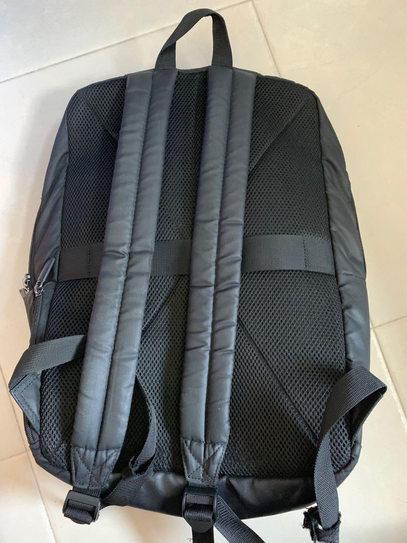 Samsonite Varsity Laptop Backpack I Black, Computers & Tech