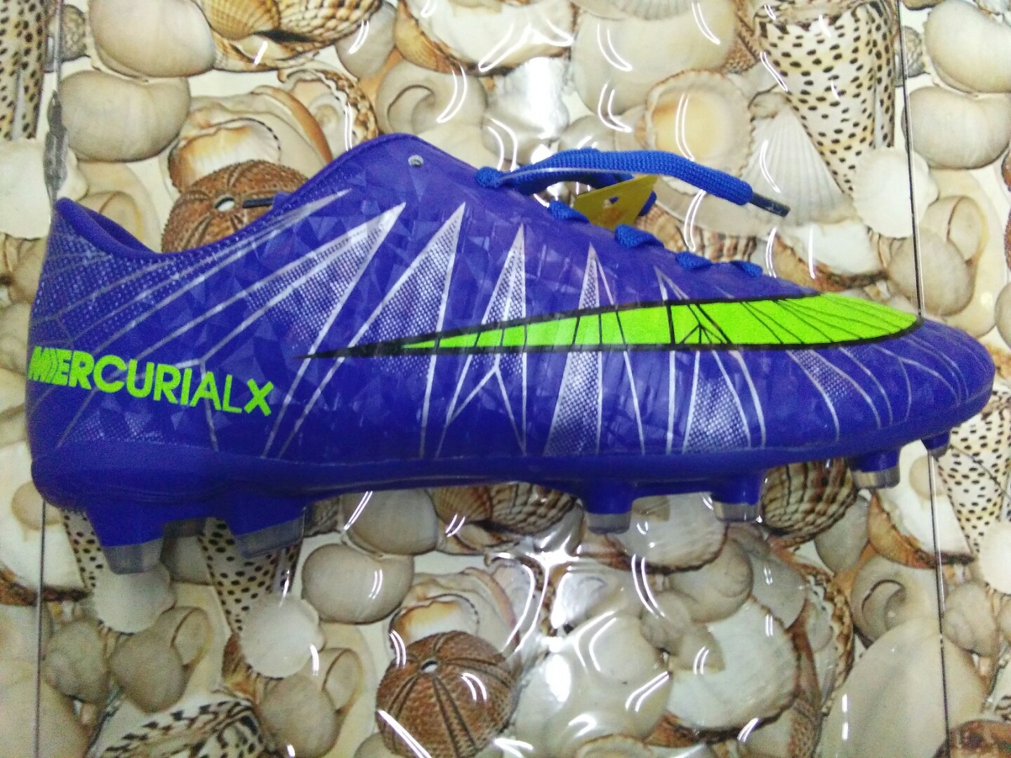 Soccer Boot Sports Equipment Sports Games Racket Ball Sports On Carousell Soccer Boot Sports Equipment Sports Games Racket Ball Sports On Carousell