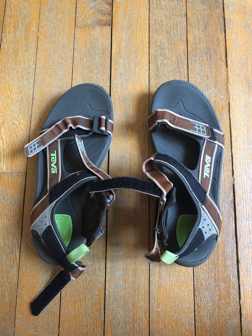 teva sandal uk