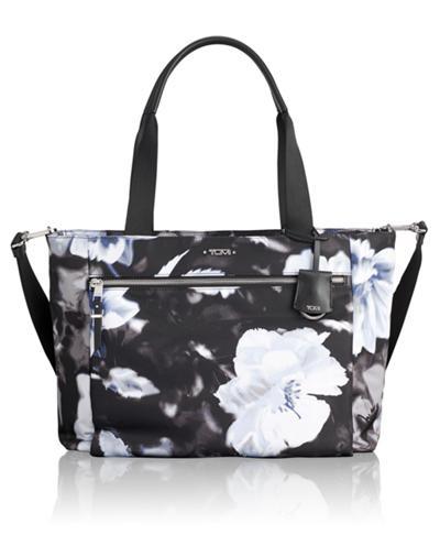voyageur mauren tote bag