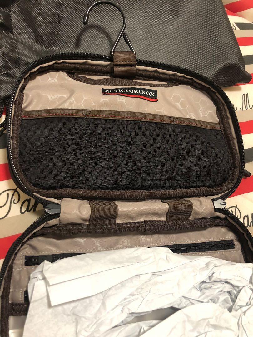 Victorinox slimline toiletry kit, Hobbies & Toys, Travel, Travel