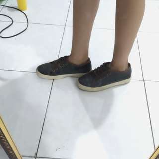 (Kategori: ) berada di . Dikirim oleh prelovedgoodqualityyy (ID iklan 220081024, Gambar 1). Deskripsi: .
