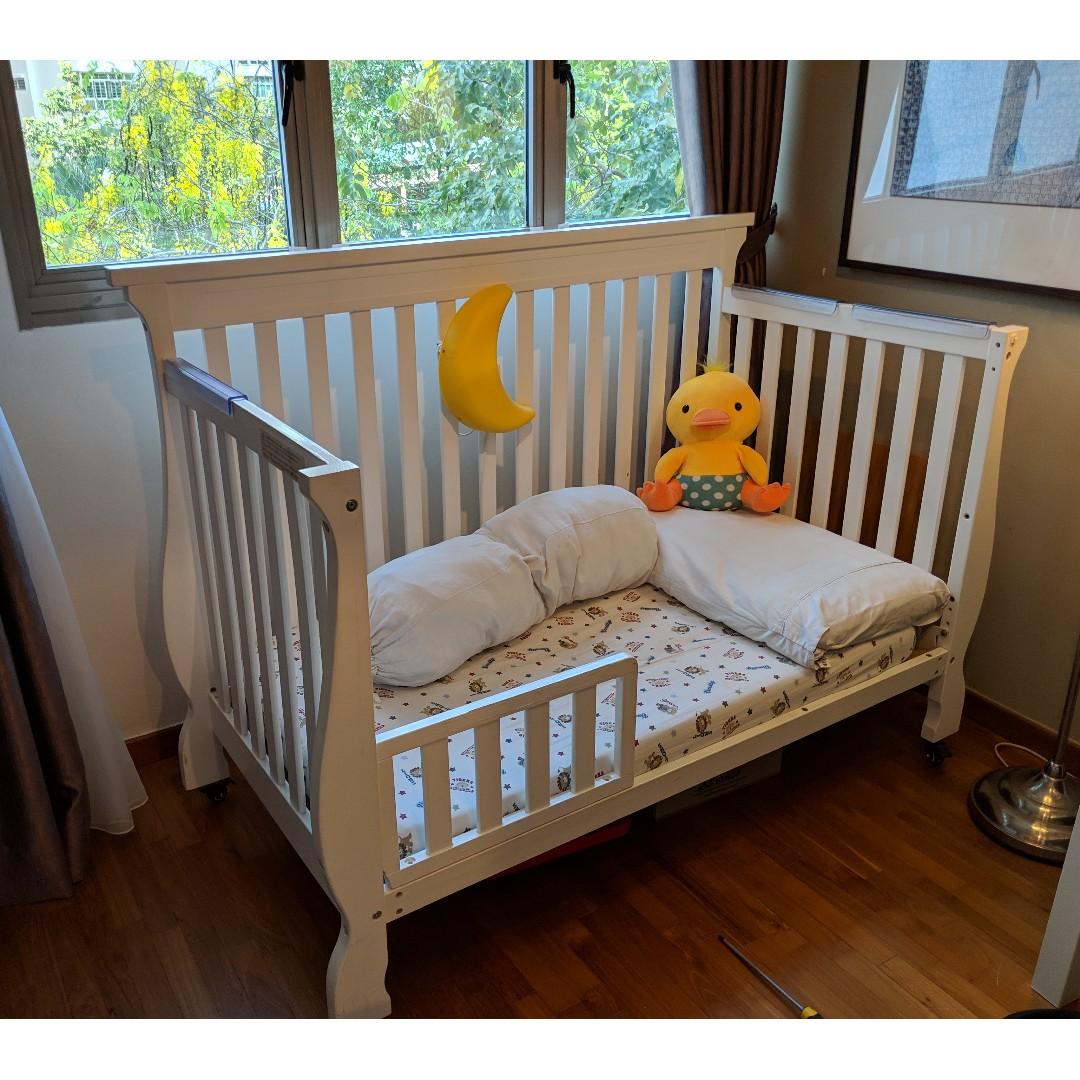 Storkcraft carrara crib clearance