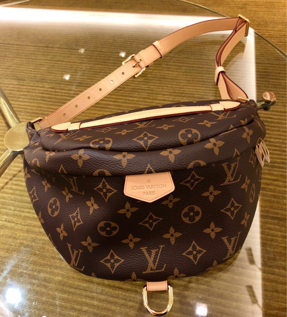vidnesbyrd Ufrugtbar vogn Brand New Authentic Louis vuitton monogram Bumbag bum bag, Women's Fashion,  Bags & Wallets, Cross-body Bags on Carousell