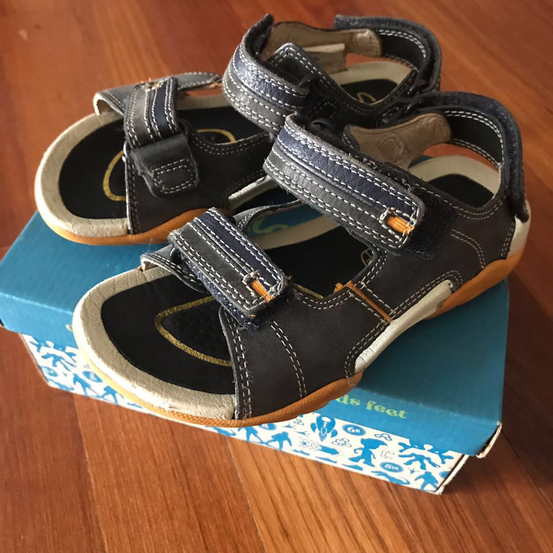 clarks pre walkers sale