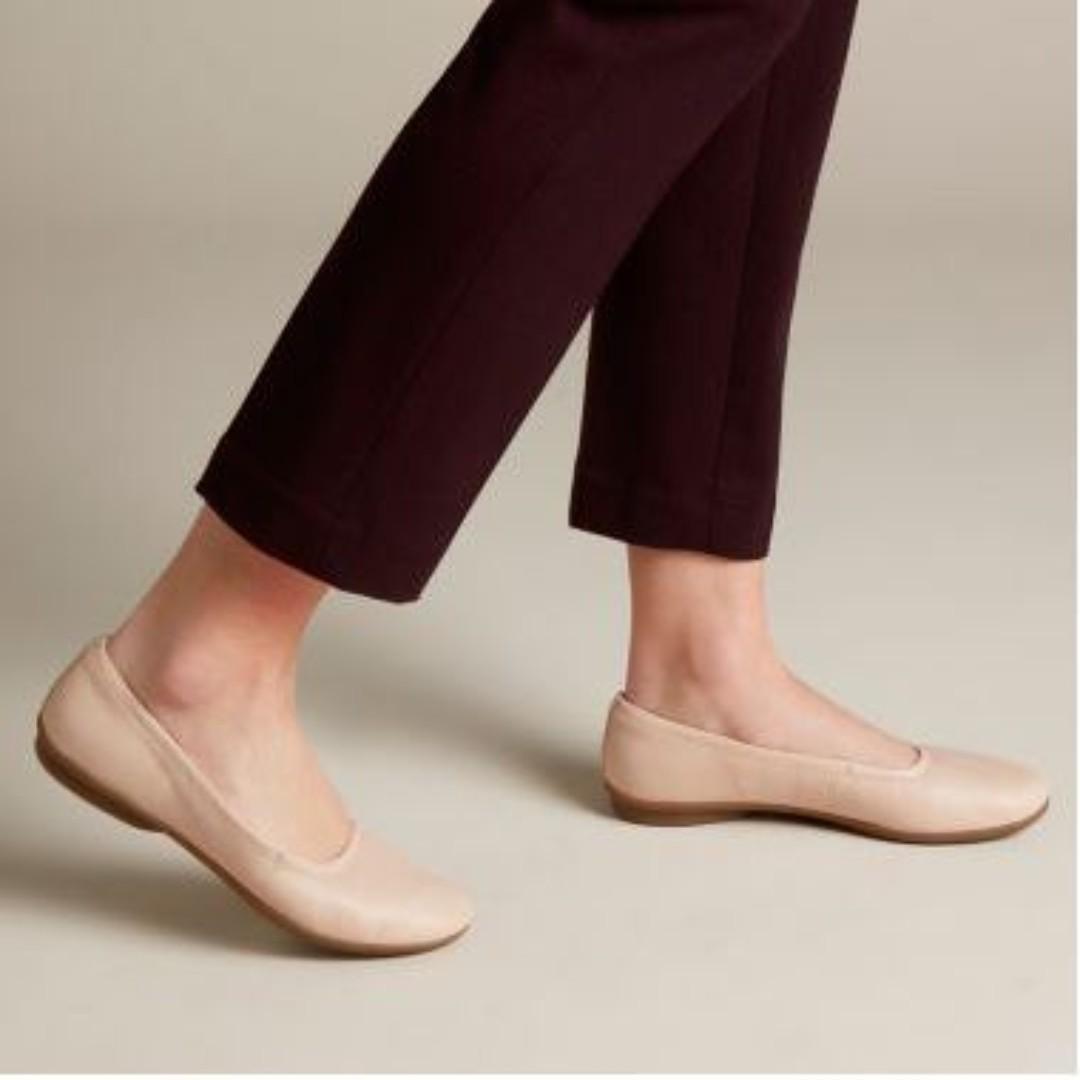 clarks blush pink shoes