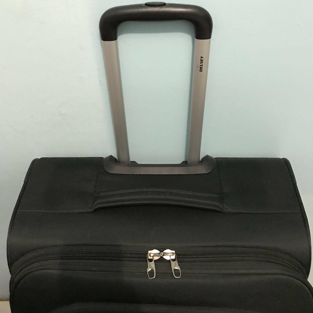 Delsey Lightweight Luggage di Carousell