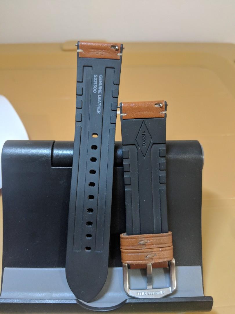 harga strap fossil