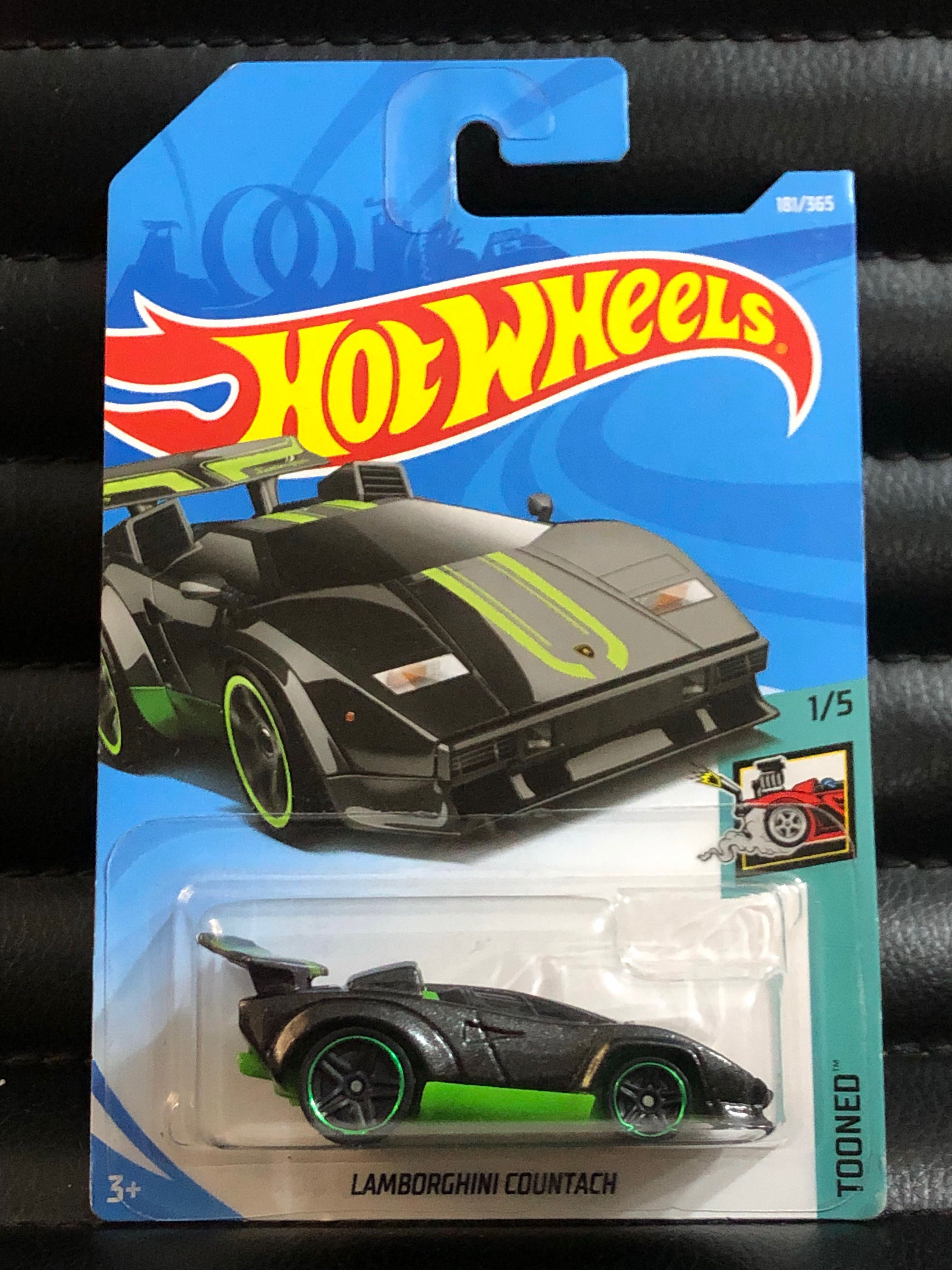 Hot Wheels Tooned Lamborghini Contach Glitter Black