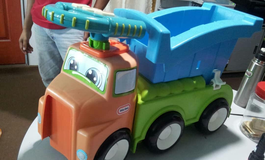 Little tikes dump shop truck ride on