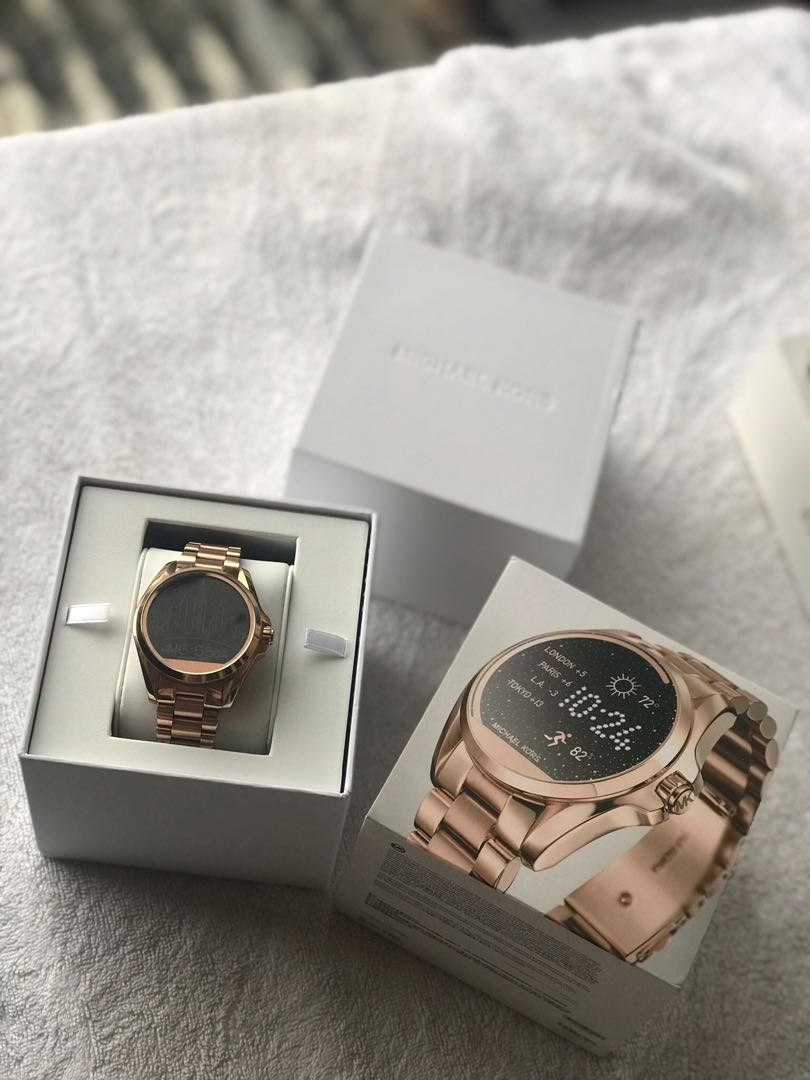 mk smartwatch mkt5004