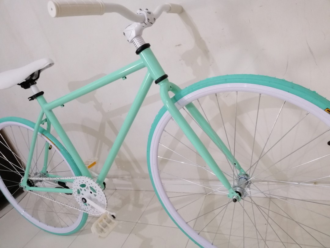 green fixie bike