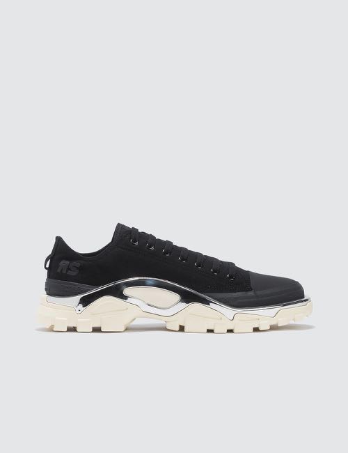 Raf simons detroit hotsell runner on feet