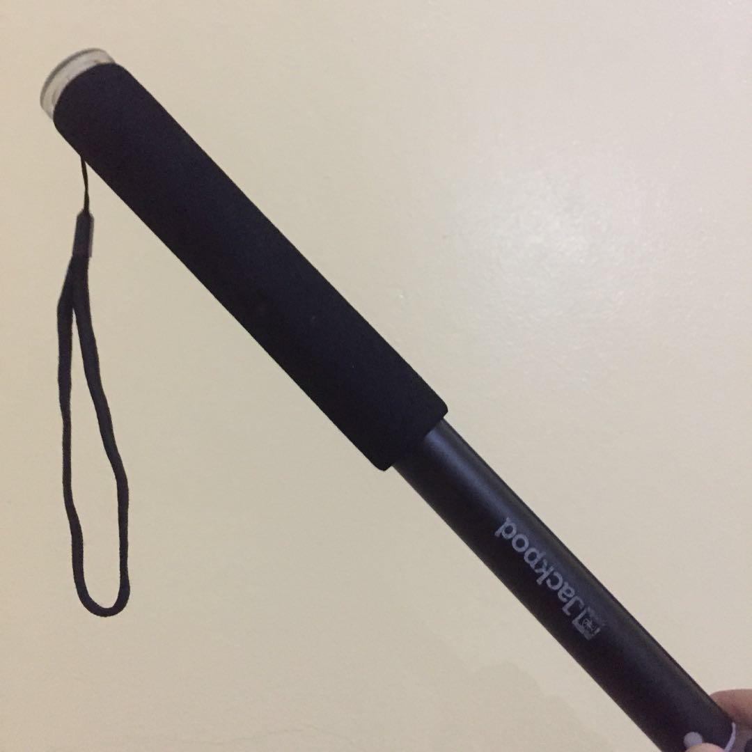 Selfie Stick (Category: Tripods & Monopods) located in Cagayan de Oro. Submitted by secondhandshack (Listing ID 220163874, Image 2). Description: .