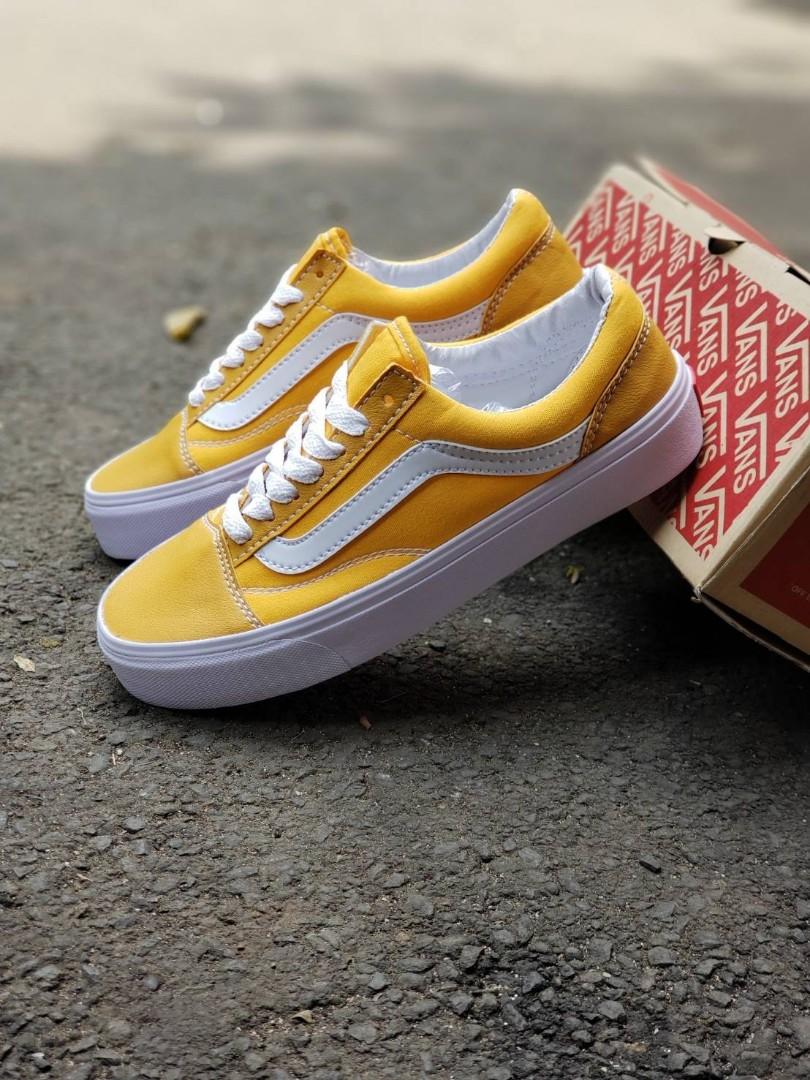 Sepatu Vans Wanita Fesyen Wanita Sepatu Di Carousell