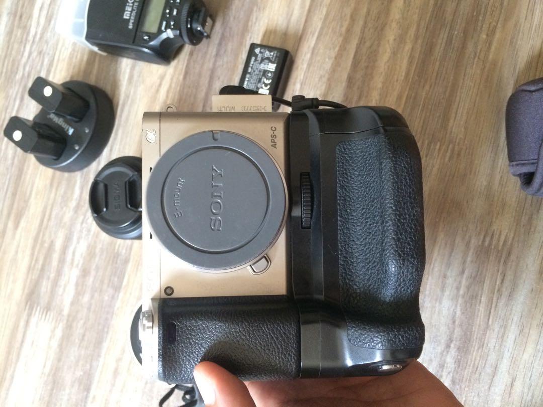 Sony a6000, Photography, Lens & Kits on Carousell