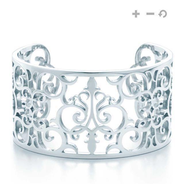 Tiffany on sale enchant bangle