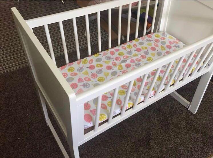Toys R Us Swing Baby Crib Babies Kids Cots Cribs On Carousell