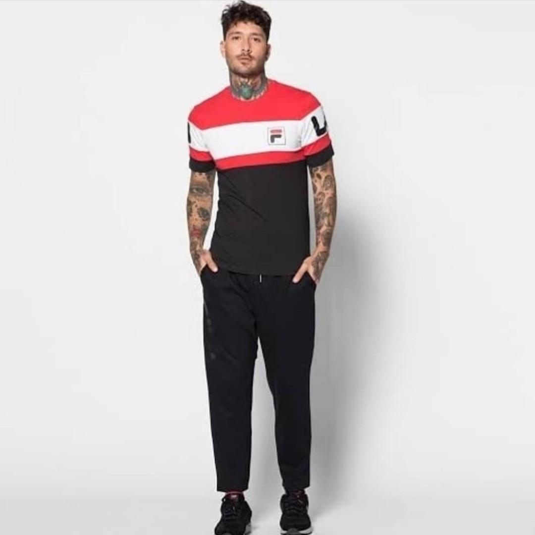 T SHIRT FILA JOHN TEE FILA JOHN TEE Fesyen Pria Pakaian Atasan