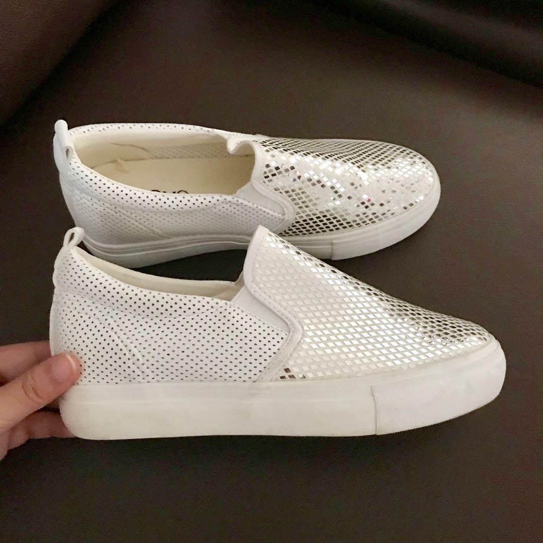 White/Silver Glitter Rubber Shoes 