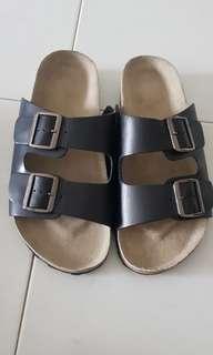 Black sandals(birkenstock look alike)