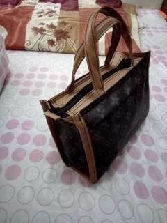 (Kategori: ) berada di . Dikirim oleh fashionitem (ID iklan 220268541, Gambar 1). Deskripsi: .