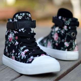 [NEW] [PO] PROMOTION FOR MONTH   !!!  Super Pretty Cool HIgh Cut Shoes! 36-40