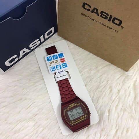 casio vintage watch red
