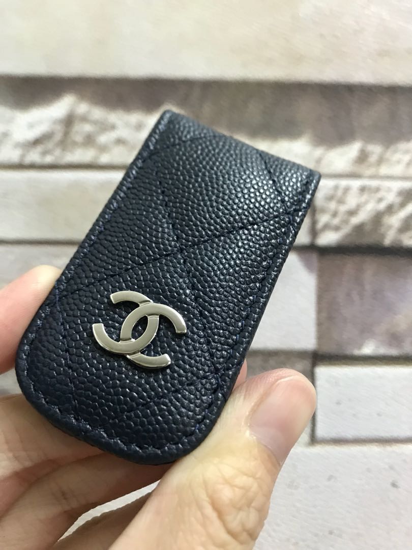 Chanel money clip 錢夾black, 名牌, 飾物及配件- Carousell