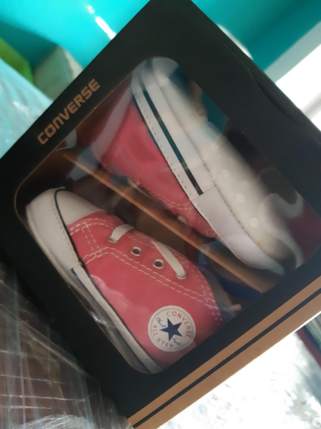 infant size 1 converse