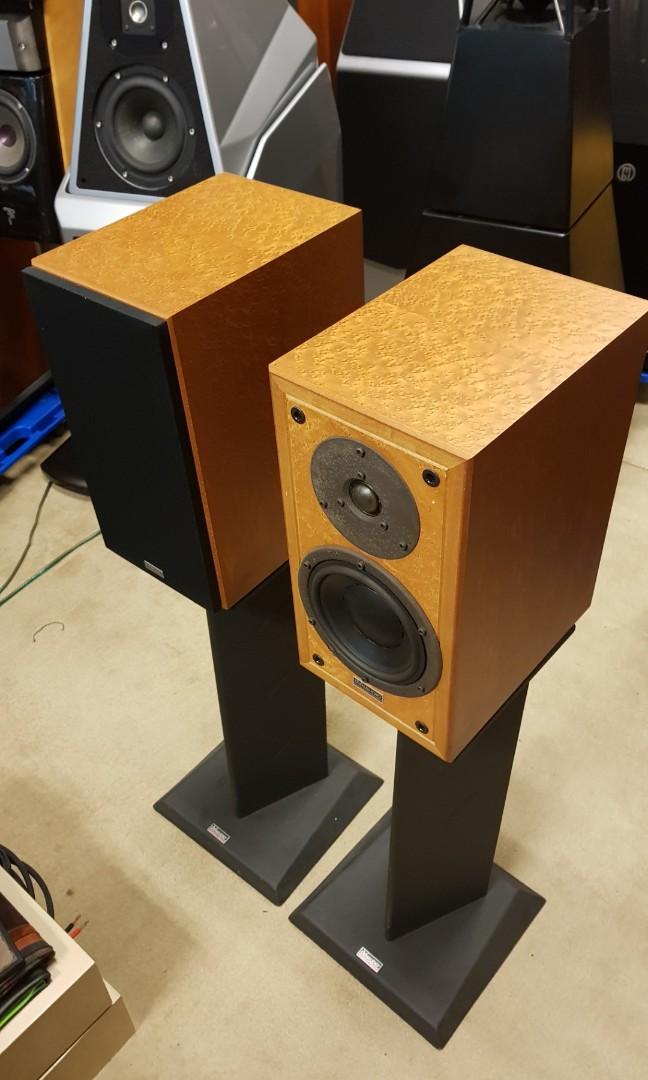 Dynaudio Contour 1 3 Birds Eye Maple Finish W Original Stands