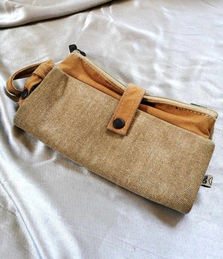 EGG Wrist Wallet/Pouch, Women's Fashion, Bags & Wallets, Wallets & Card