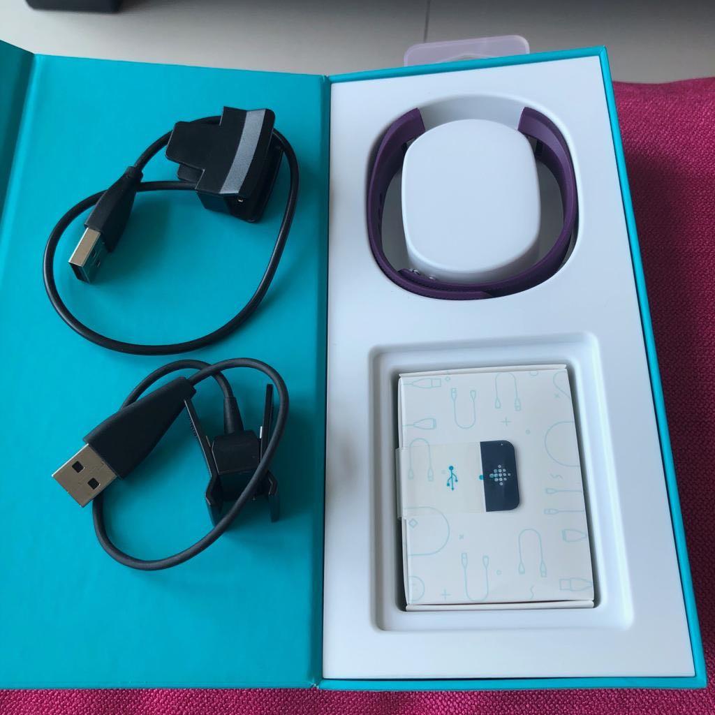 Fitbit alta pebble shop