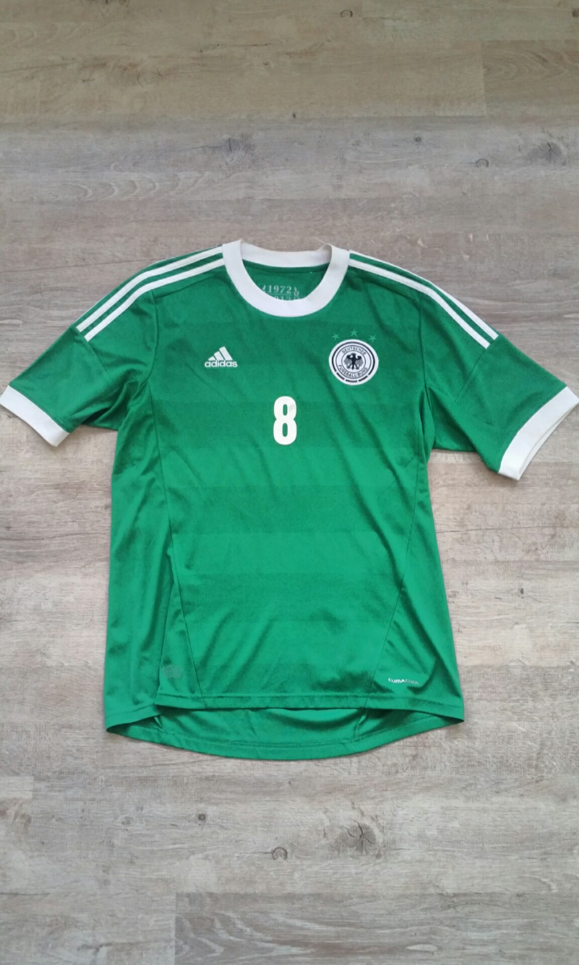 green adidas t shirt retro