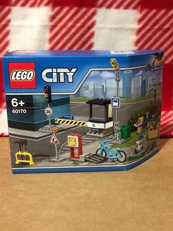 lego build my city accessory set