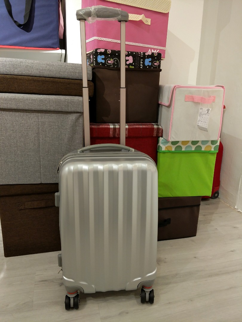 Luggage hand carry size, Hobbies \u0026 Toys 