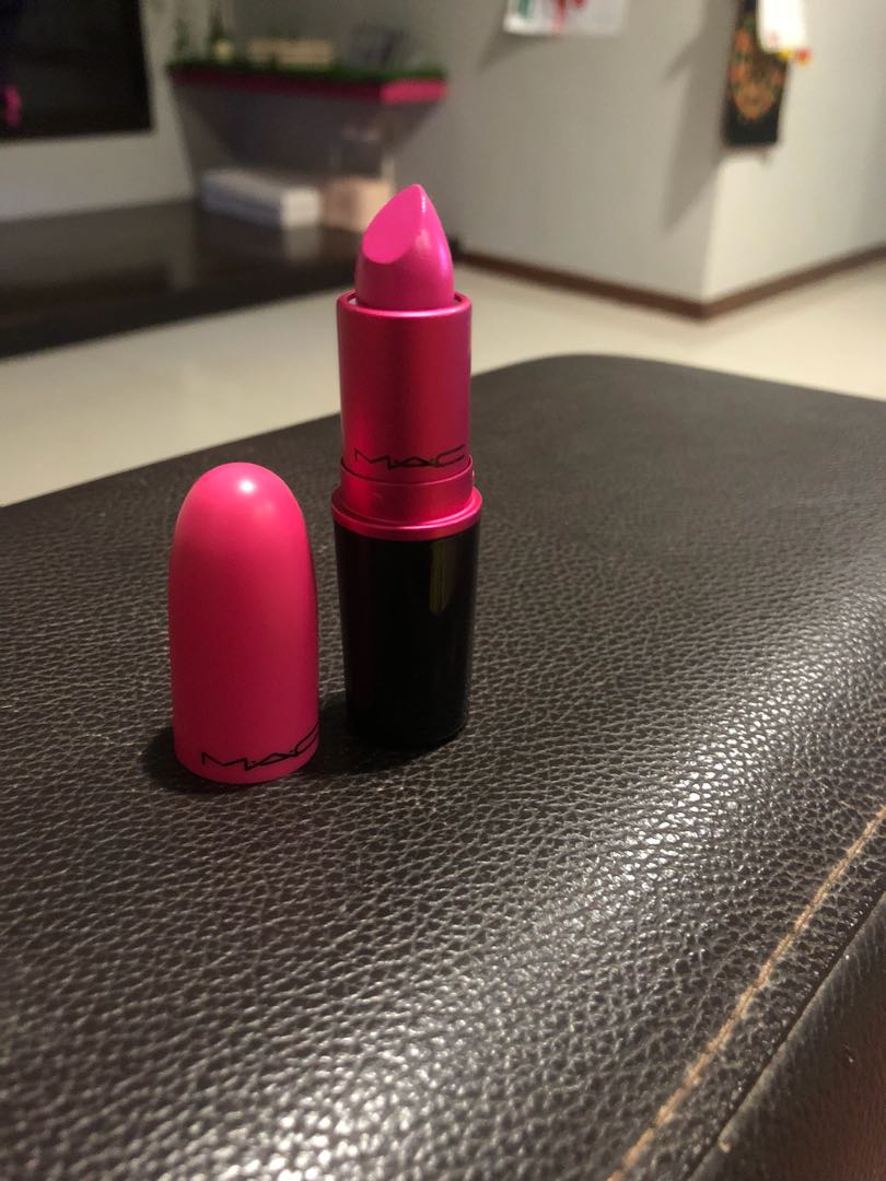 mac yum yum lipstick