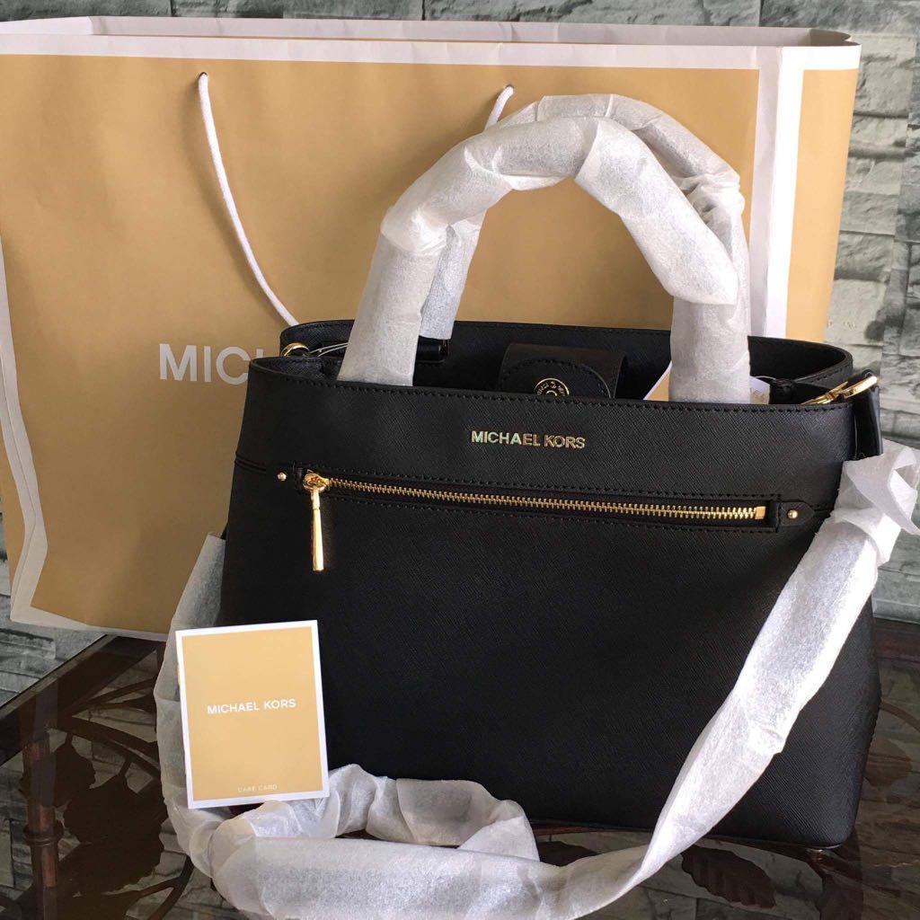 Michael Kors Hailee MD Satchel Leather Black 💯AUTHENTIC, Luxury, Bags &  Wallets on Carousell