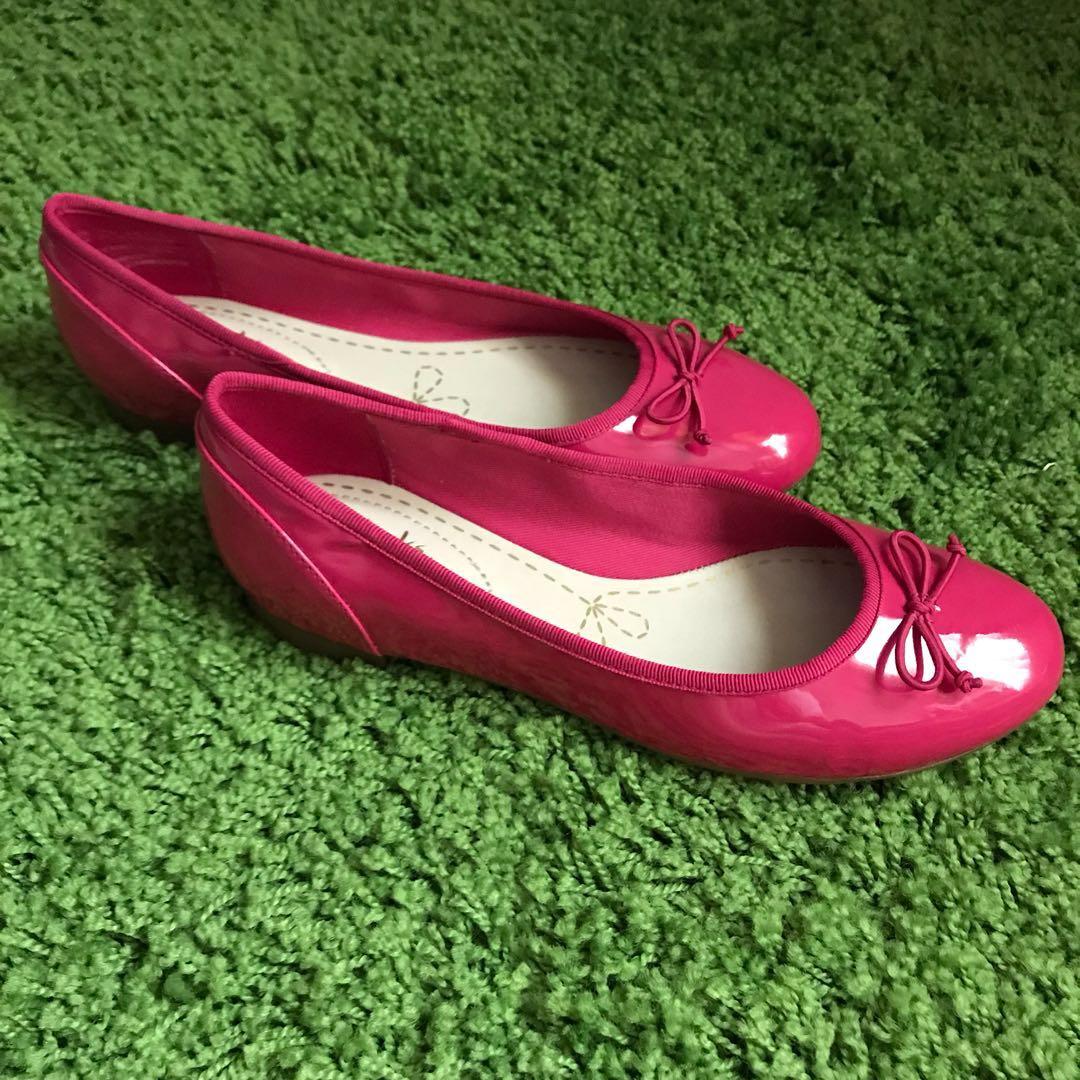 Clarks couture bloom shop red