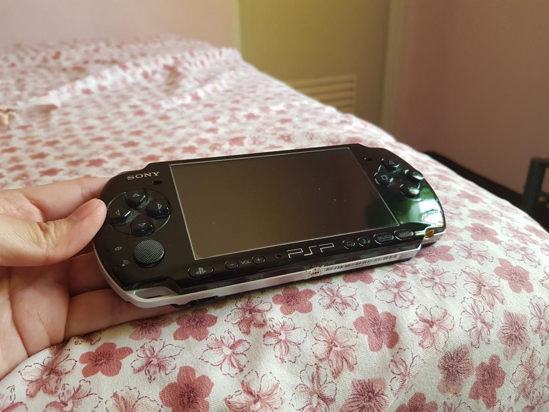 Psp Playstation Portable 3000 Video Gaming Video Game Consoles On Carousell