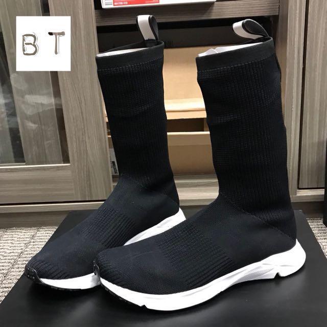 Sock Runner Supreme. US8, Men's Fashion, Footwear, Sneakers on Carousell