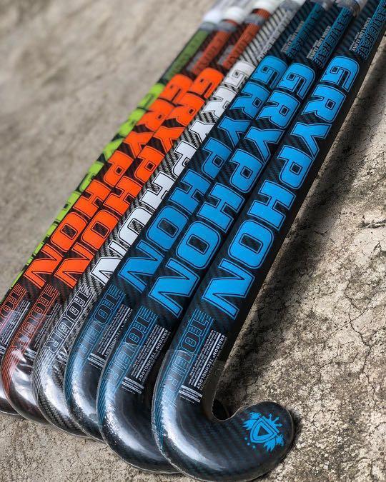 Tour hockey equipment