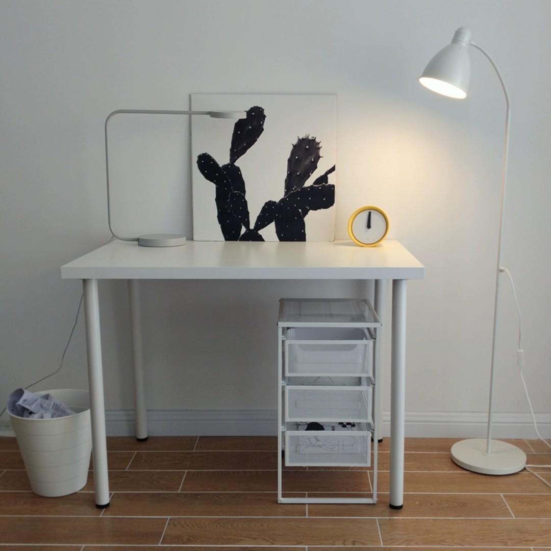 Study Table With A Drawer Furniture Tables Chairs On Carousell