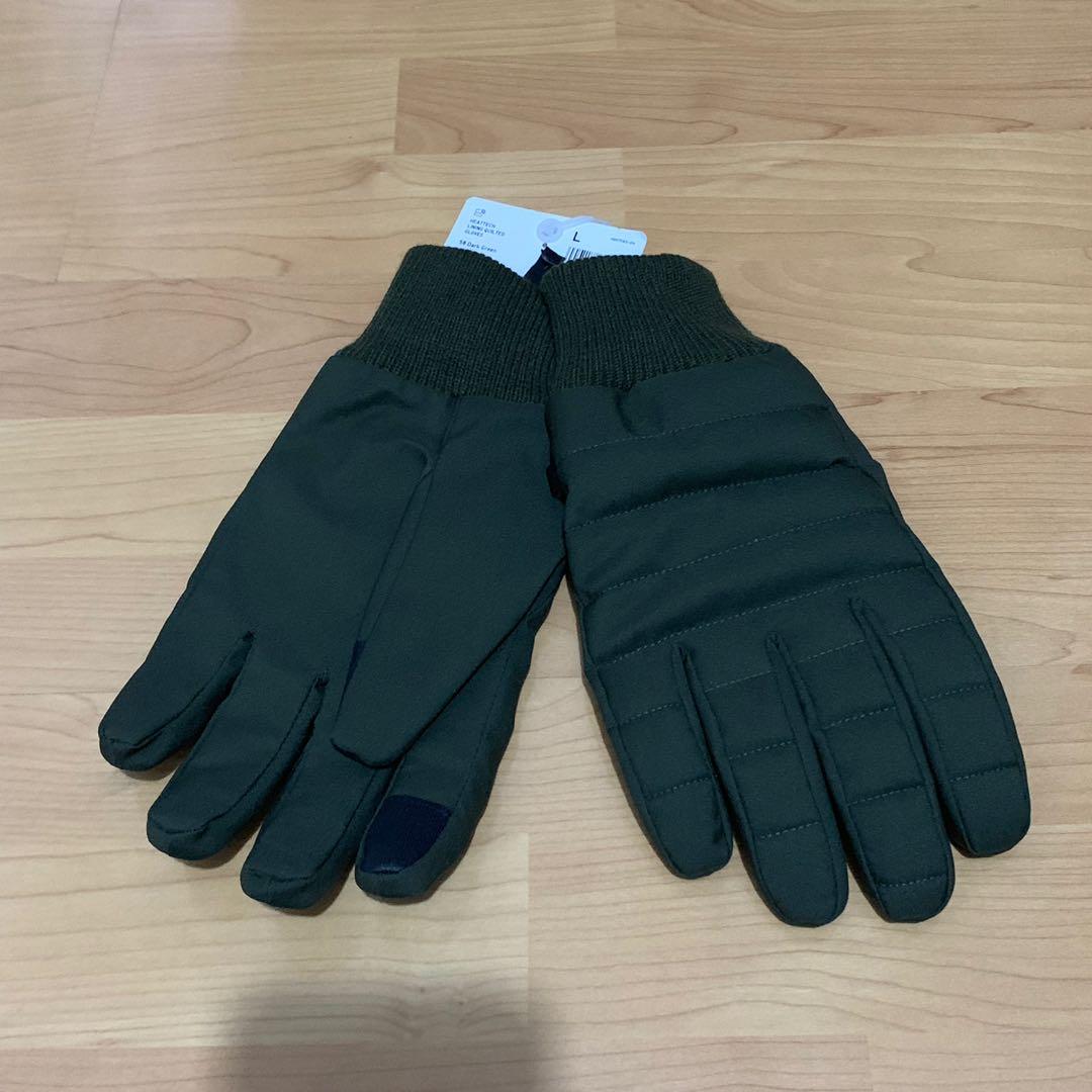 Uniqlo Heat tech Winter gloves, Women's Fashion, Watches & Accessories