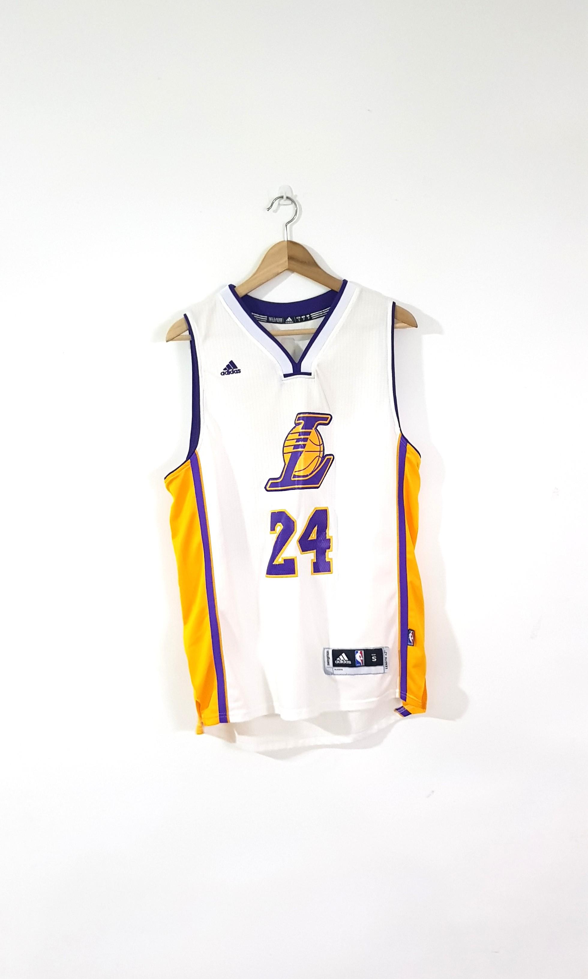 la lakers kobe jersey